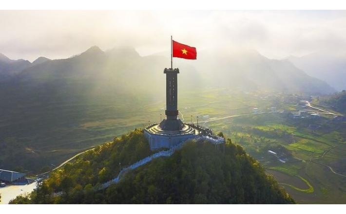 Tour Cao Bằng &ndash; H&agrave; Giang