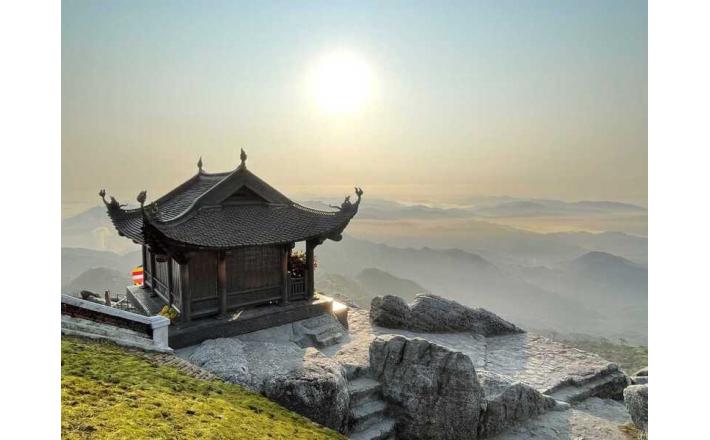 Tour H&agrave; Nội &ndash; Y&ecirc;n Tử &ndash; Hạ Long &ndash; Sapa &ndash; Đỉnh Fansipan từ S&agrave;i G&ograve;n (5n4đ)